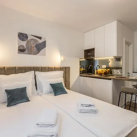 Olbia Apartament *
